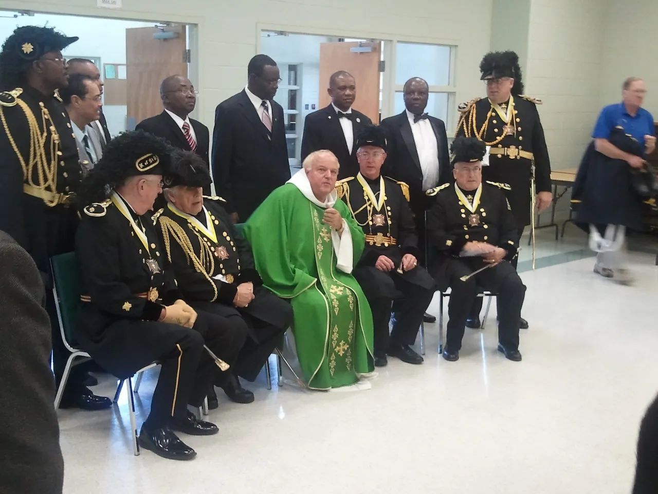 KSJI Commandery 710 — brother Knights at liturgy